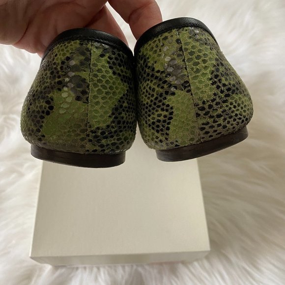 Rouge Italian made green python flats, 9 - Picture 3 of 7